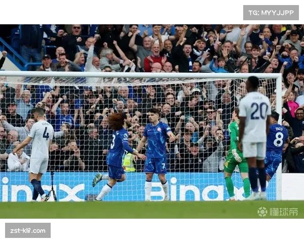 英超门将长传比例回升至百分之五十二 比赛风格转向更直接推进方式